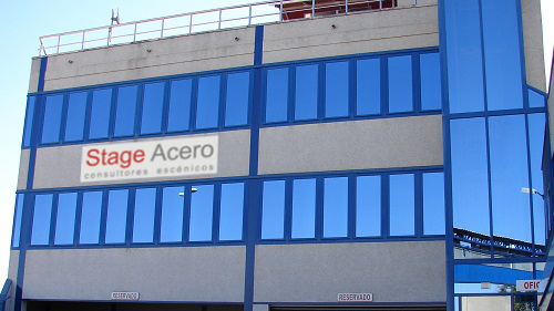 Edificio Stage Acero